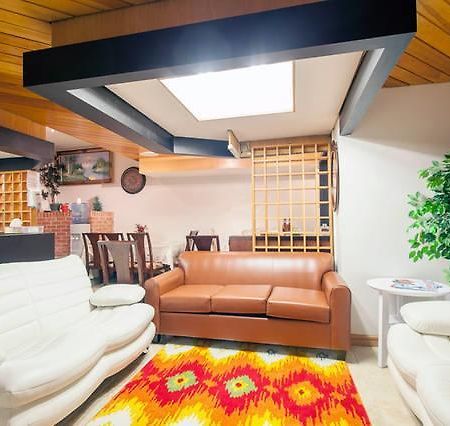 Smile Back B&B Toronto Ngoại thất bức ảnh